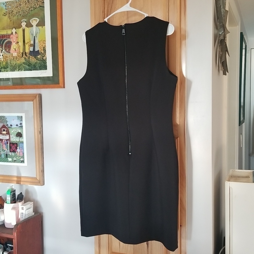 DKNY Donna Karan Black Sheath Body Con Dress With Faux Leather Detail Size 12 - Picture 5 of 10
